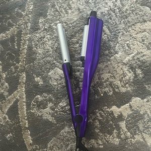 Bed Head a wave we go hair waver.